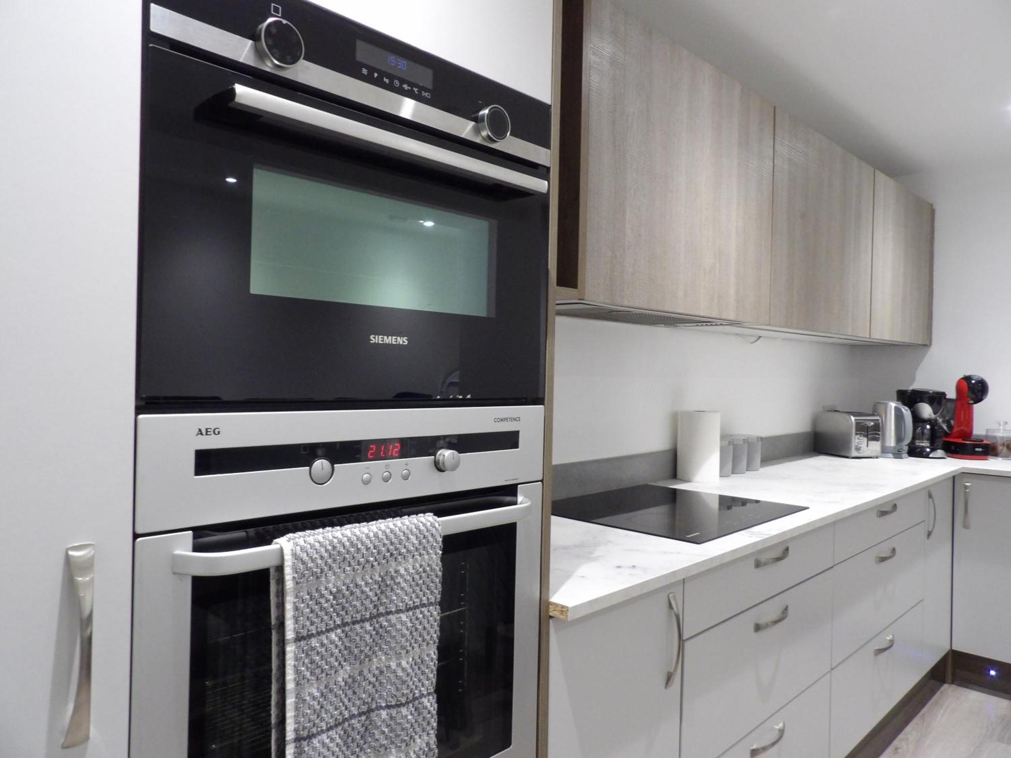 Lovely 3 Bedroom Apartment With Private Garden In Edinburgh City Centre Εξωτερικό φωτογραφία